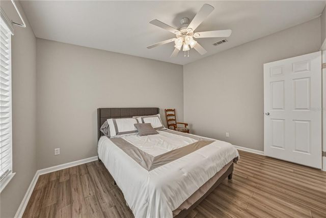 37410 NEUKOM AVENUE, Zephyrhills, FL 33541