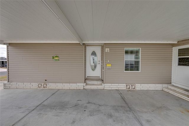 37410 NEUKOM AVENUE, Zephyrhills, FL 33541