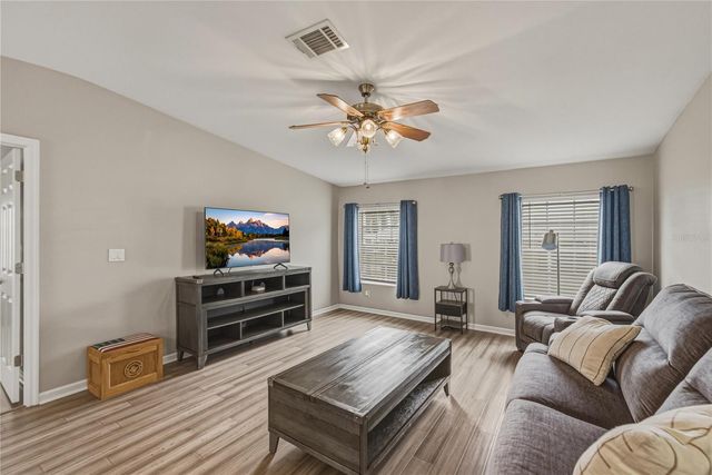 37410 NEUKOM AVENUE, Zephyrhills, FL 33541