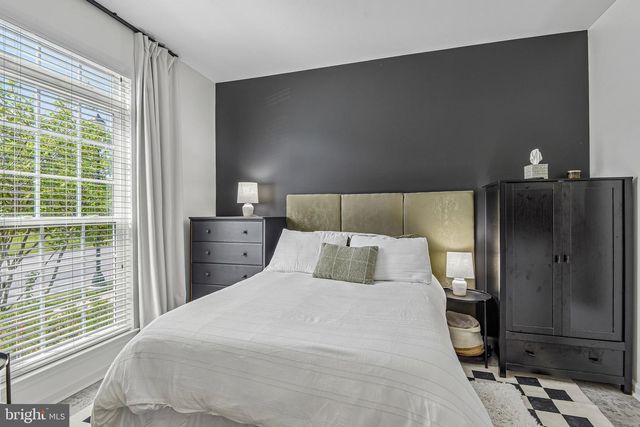 1902 REGIMENT WAY, Frederick, MD 21702
