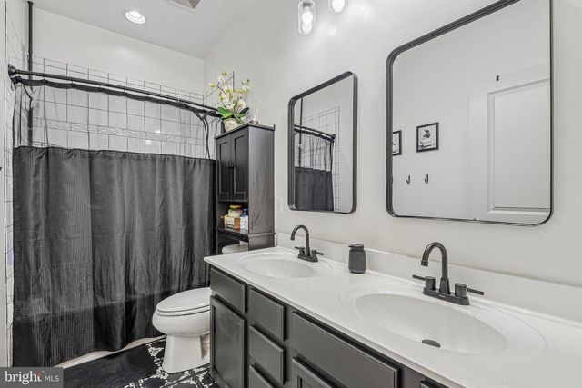 1902 REGIMENT WAY, Frederick, MD 21702