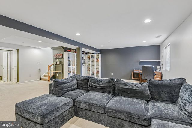 1902 REGIMENT WAY, Frederick, MD 21702