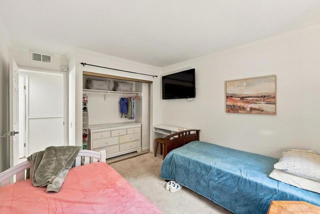 3358 Brittan Avenue 6, San Carlos, CA 94070