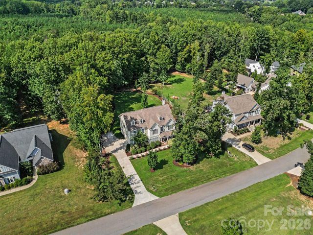 131 Brawley Woods Lane, Mooresville, NC 28115