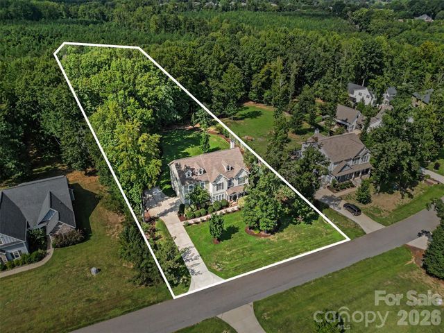 131 Brawley Woods Lane, Mooresville, NC 28115