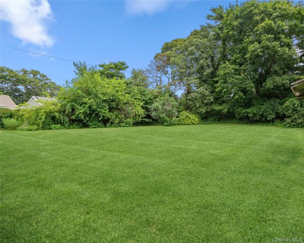 1451 Seamans Neck Road, Seaford, NY 11783