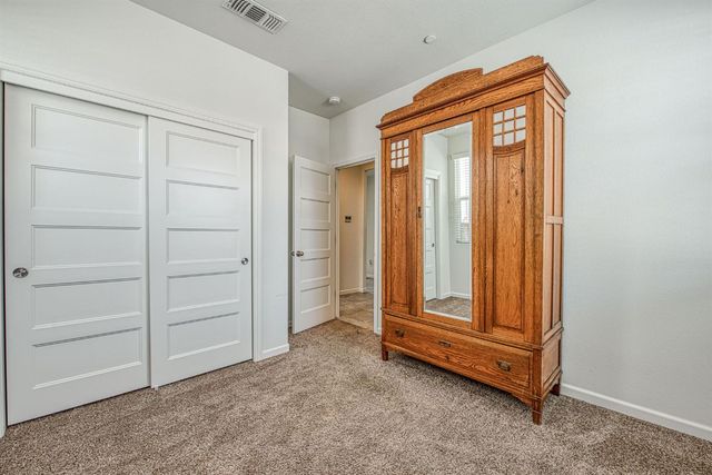 3530 Luminary Way, Clovis, CA 93619