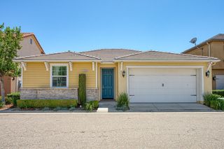 3530 Luminary Way, Clovis, CA 93619