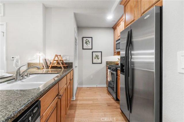2750 Artesia 241, Redondo Beach, CA 90278