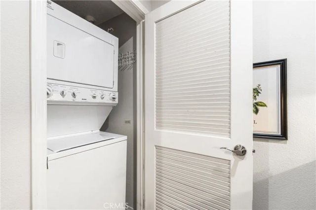 2750 Artesia 241, Redondo Beach, CA 90278