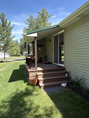 2054 Wisconsin Street, Friendship, WI 53934