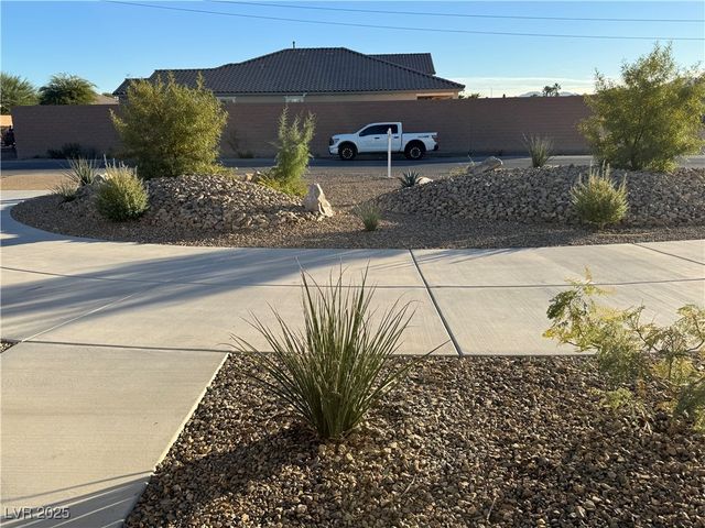 290 Rush Avenue, Las Vegas, NV 89183