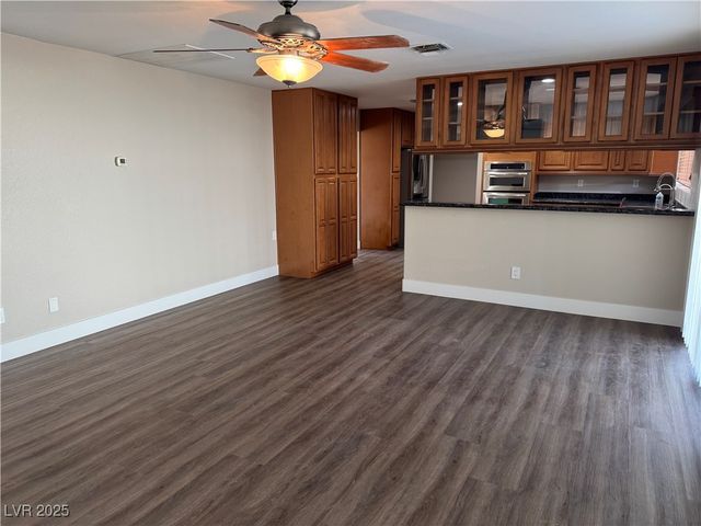 290 Rush Avenue, Las Vegas, NV 89183