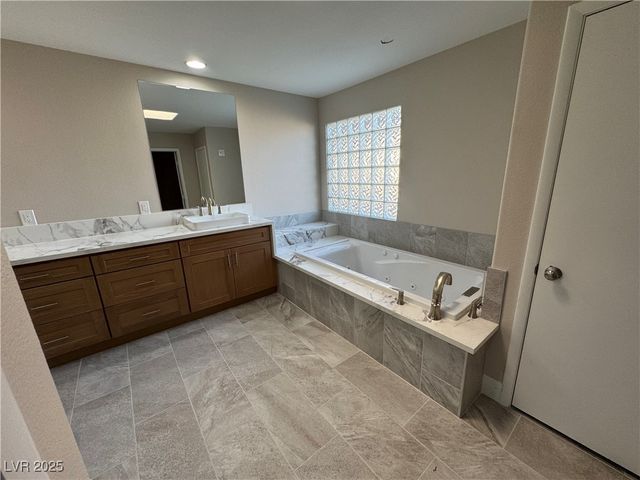 290 Rush Avenue, Las Vegas, NV 89183