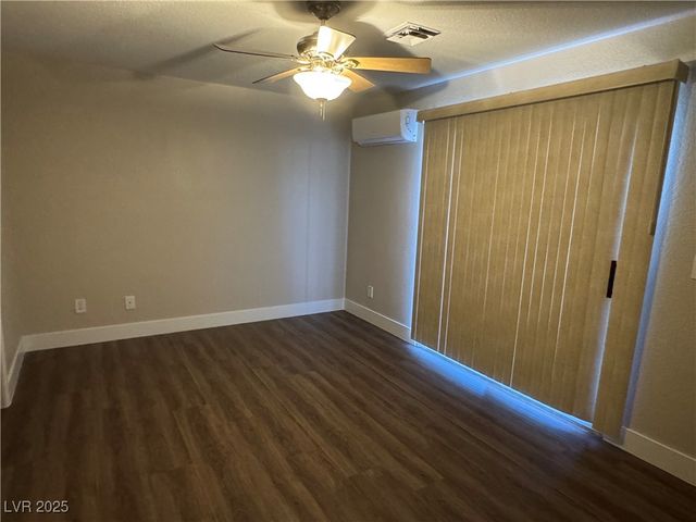 290 Rush Avenue, Las Vegas, NV 89183