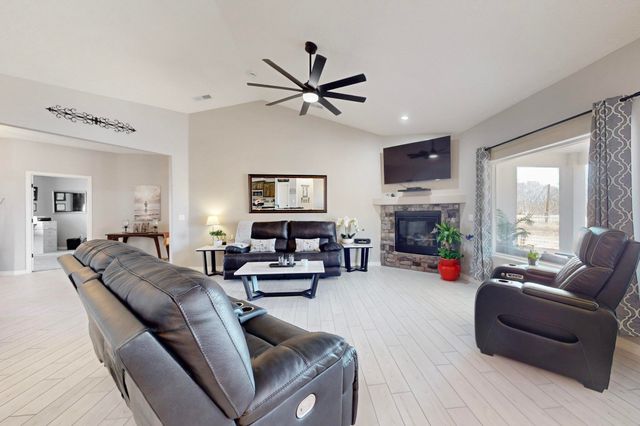251 TRUJILLO Street NE, Los Lunas, NM 87031