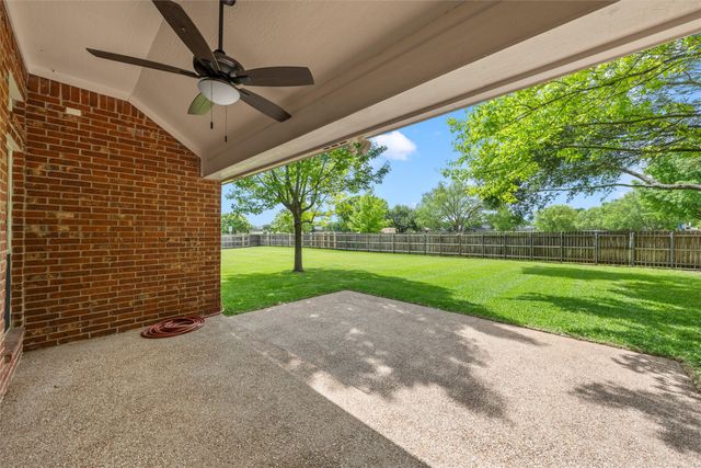 940 Cheyenne Trail, Hewitt, TX 76643