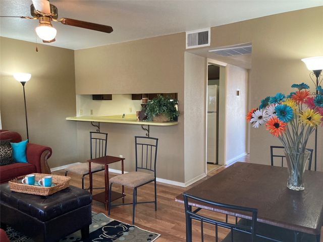 1820 E Kings Highway 243, Shreveport, LA 71105