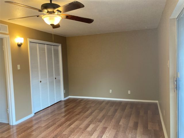 1820 E Kings Highway 243, Shreveport, LA 71105