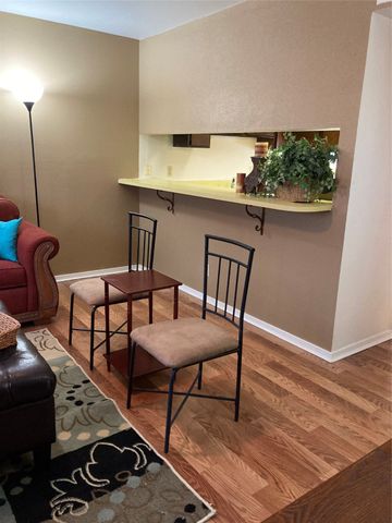 1820 E Kings Highway 243, Shreveport, LA 71105