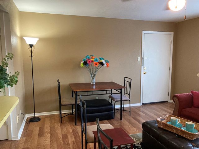 1820 E Kings Highway 243, Shreveport, LA 71105