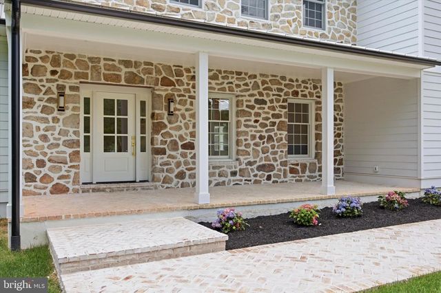 1756 YELLOW SPRINGS RD, Malvern, PA 19355