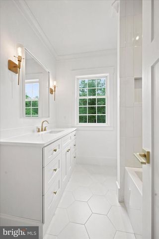 1756 YELLOW SPRINGS RD, Malvern, PA 19355