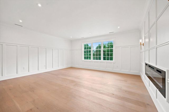 1756 YELLOW SPRINGS RD, Malvern, PA 19355
