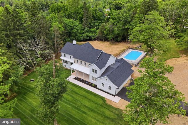 1756 YELLOW SPRINGS RD, Malvern, PA 19355
