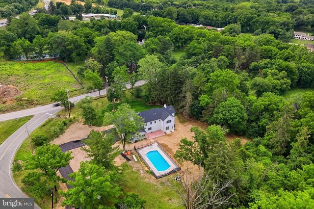 1756 YELLOW SPRINGS RD, Malvern, PA 19355