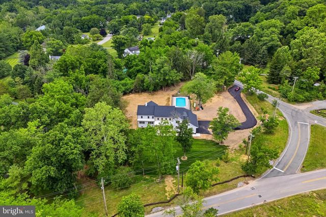 1756 YELLOW SPRINGS RD, Malvern, PA 19355