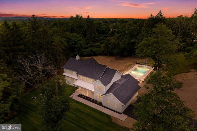 1756 YELLOW SPRINGS RD, Malvern, PA 19355