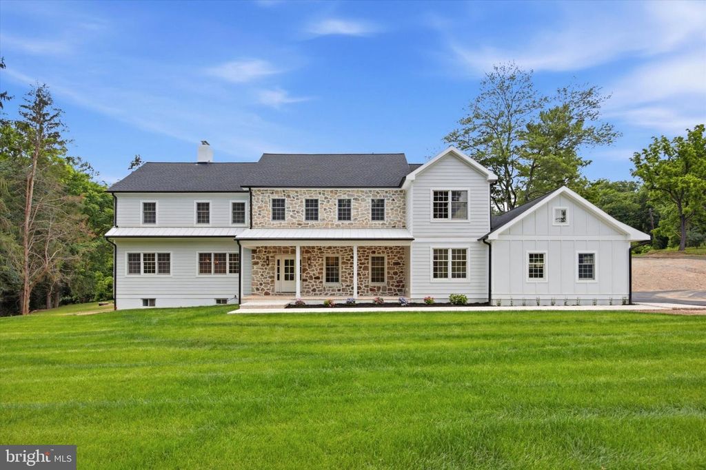 1756 YELLOW SPRINGS RD, Malvern, PA 19355
