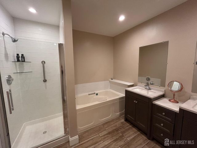 48 Winthrop Road B, Monroe, NJ 08831