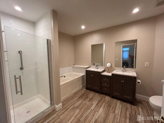48 Winthrop Road B, Monroe, NJ 08831