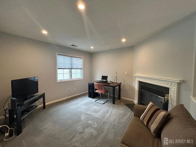 48 Winthrop Road B, Monroe, NJ 08831