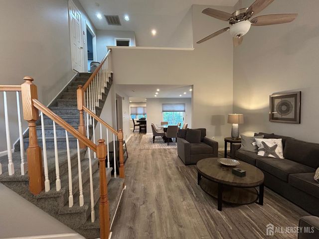 48 Winthrop Road B, Monroe, NJ 08831