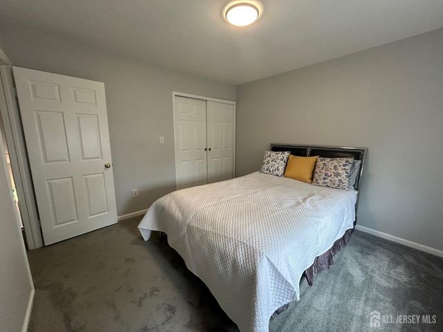 48 Winthrop Road B, Monroe, NJ 08831