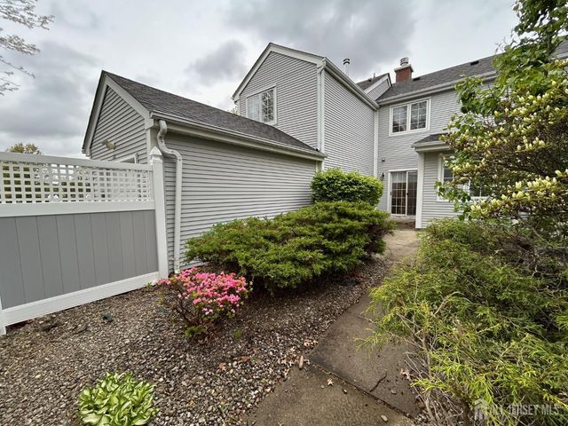 48 Winthrop Road B, Monroe, NJ 08831