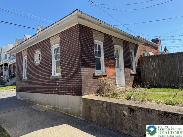 725 North 12th Street, Allentown City, PA 18102
