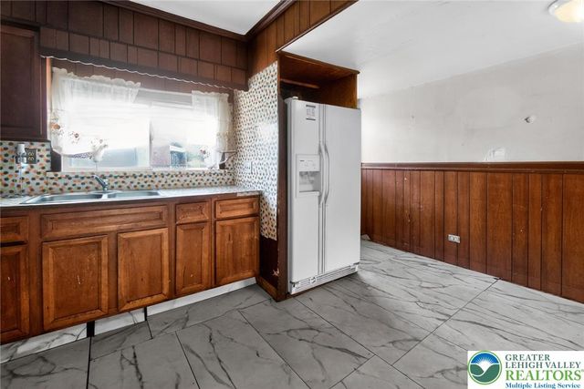 120 North Poplar Street, Allentown City, PA 18102