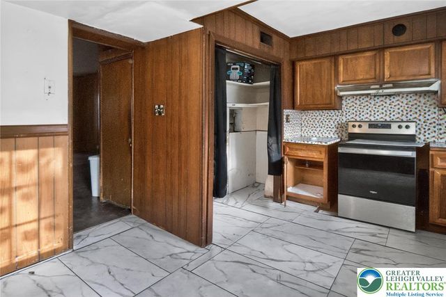 120 North Poplar Street, Allentown City, PA 18102