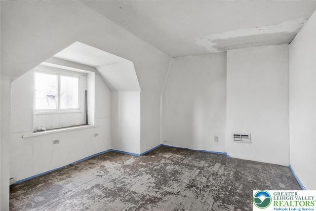 120 North Poplar Street, Allentown City, PA 18102