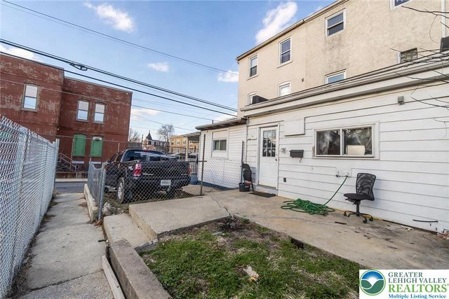 120 North Poplar Street, Allentown City, PA 18102