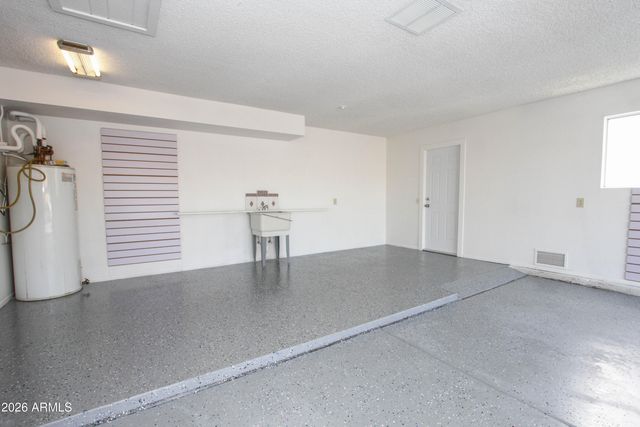 10729 W AMBER Trail, Sun City, AZ 85351