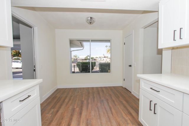 10729 W AMBER Trail, Sun City, AZ 85351