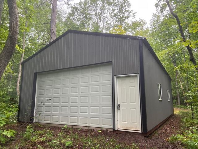 N4385 Red Oak Lane, Stone Lake, WI 54876