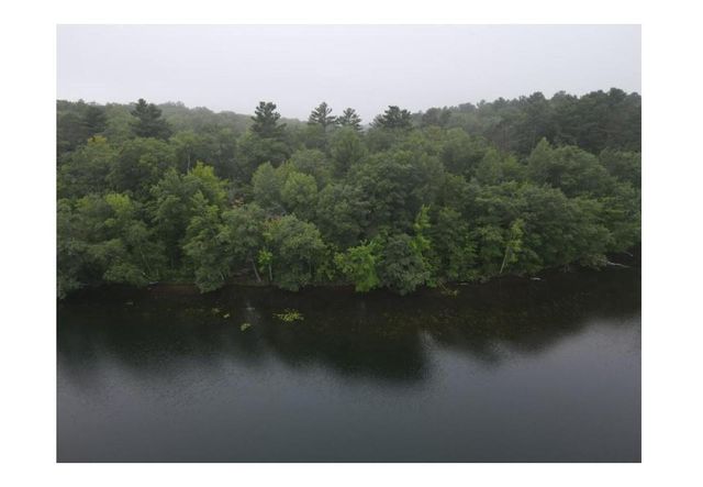 N4385 Red Oak Lane, Stone Lake, WI 54876