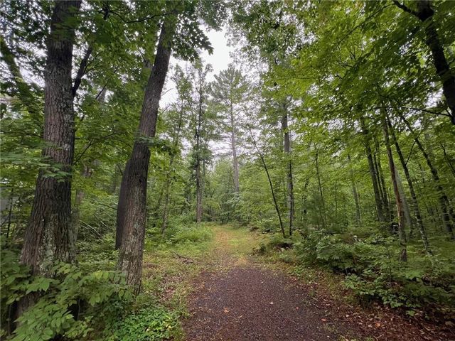 N4385 Red Oak Lane, Stone Lake, WI 54876