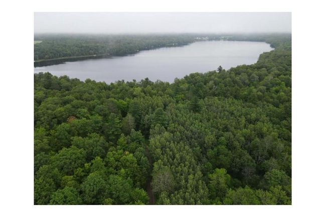 N4385 Red Oak Lane, Stone Lake, WI 54876